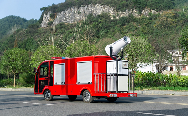 2座除塵車(chē)，道路降塵霧炮車(chē)